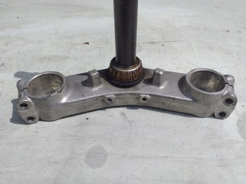 PÓŁKA DOLNA SZTYCA KAWASAKI ZXR 750 PÓŁKA DOLNA SZTYCA KAWASAKI ZXR 750