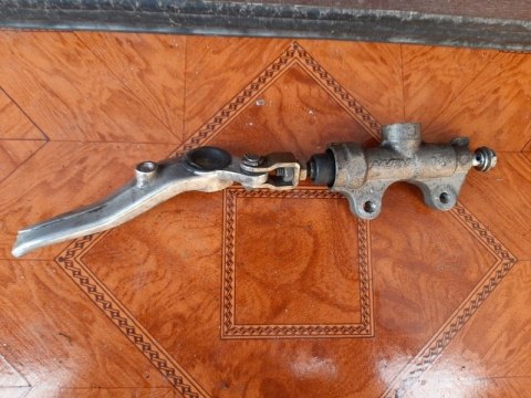 POMPA HAMULCOWA TYŁ KAWASAKI ZX7R ZX 7R