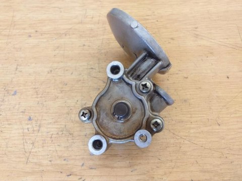 POMPA OLEJU KAWASAKI KZ 650 POMPA OLEJU KAWASAKI KZ 650