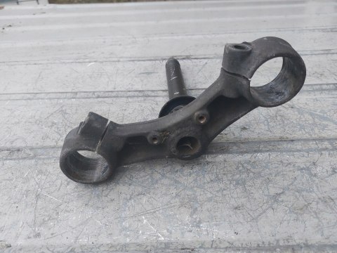 SZTYCA PÓŁKA DOLNA ZAWIESZENIA SUZUKI GSXF 750 SZTYCA PÓŁKA DOLNA ZAWIESZENIA SUZUKI GSXF 750