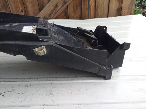 BŁOTNIK NADKOLE TYŁ TRIUMPH SPRINT 955