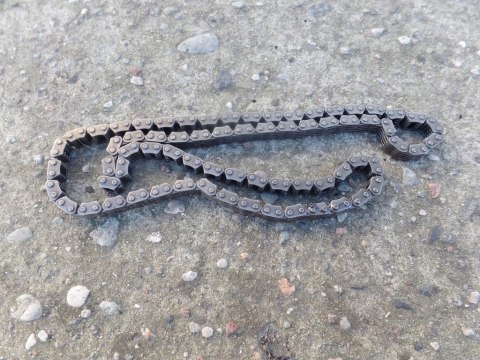 ŁAŃCUSZEK ROZRZĄDU YAMAHA TDM 850 3VD