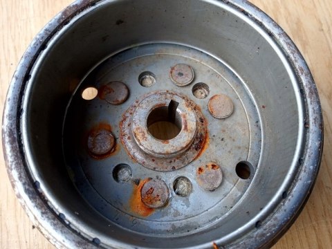 MAGNETO KOŁO MAGNESOWE MAGNES HONDA NSR 125 MAGNETO KOŁO MAGNESOWE MAGNES HONDA NSR 125