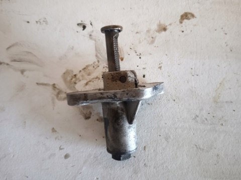 NAPINACZ ROZRZĄDU PIAGGIO LIBERTY 50 4T