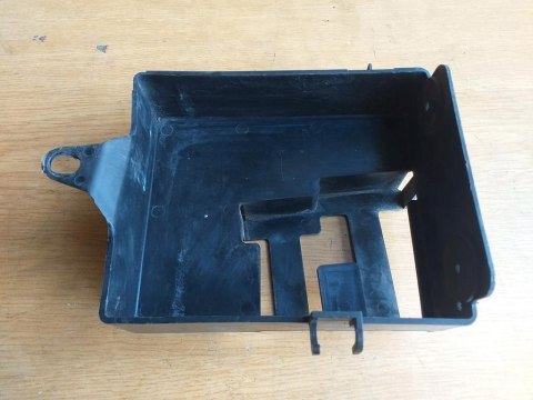 OBUDOWA AKUMULATORA HONDA VF 500 MAGNA