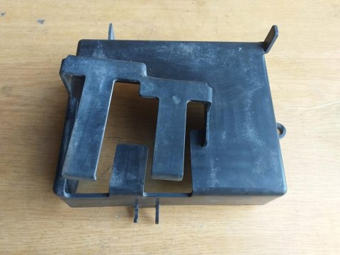 OBUDOWA AKUMULATORA HONDA VF 500 MAGNA