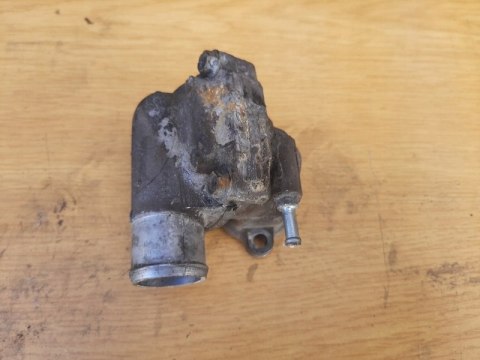 OBUDOWA TERMOSTATU TERMOSTAT KAWASAKI ZX10R 06 07 OBUDOWA TERMOSTATU TERMOSTAT KAWASAKI ZX10R 06 07