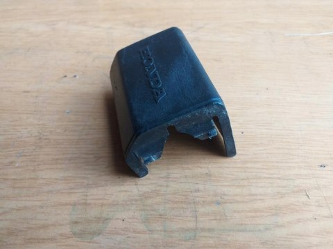 OSŁONA WYPEŁNIENIE PLASTIK HONDA VF 500 MAGNA