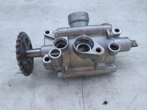 POMPA OLEJU HONDA VFR 750 RC36E POMPA OLEJU HONDA VFR 750 RC36E
