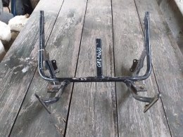 STELAŻ LAMPY PRZÓD CZASZY KAWASAKI GPZ 1000