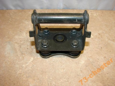 SUZUKI SV 650 - mocowanie zbiornika paliwa