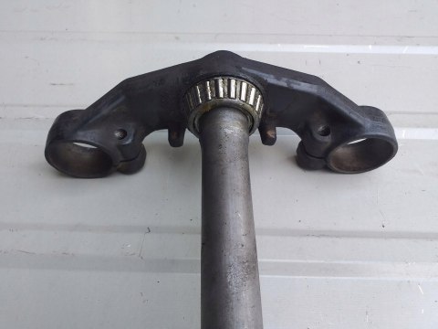 SZTYCA PÓŁKA DOLNA HONDA CBR 1000F SC21E SZTYCA PÓŁKA DOLNA HONDA CBR 1000F SC21E