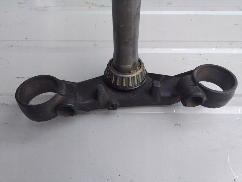 SZTYCA PÓŁKA DOLNA HONDA CBR 1000F SC21E SZTYCA PÓŁKA DOLNA HONDA CBR 1000F SC21E
