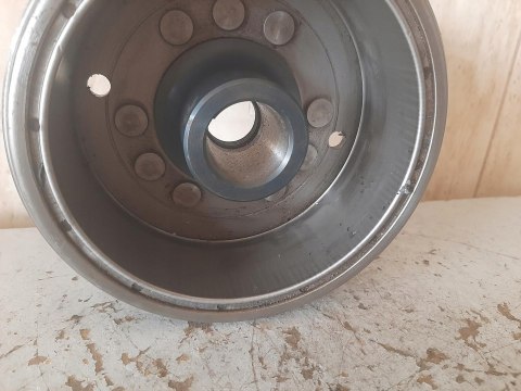 KOŁO MAGNESOWE MAGNETO HONDA MAGNA VF 700 RC21