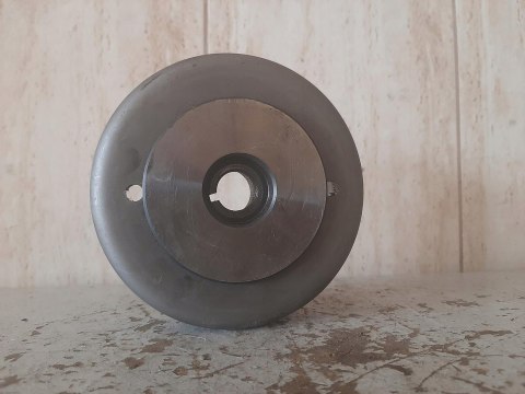 KOŁO MAGNESOWE MAGNETO HONDA MAGNA VF 700 RC21