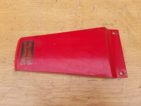 ŁĄCZNIK OGONA ZADUPKA OWIEWKA SUZUKI RF 600 ŁĄCZNIK OGONA ZADUPKA OWIEWKA SUZUKI RF 600