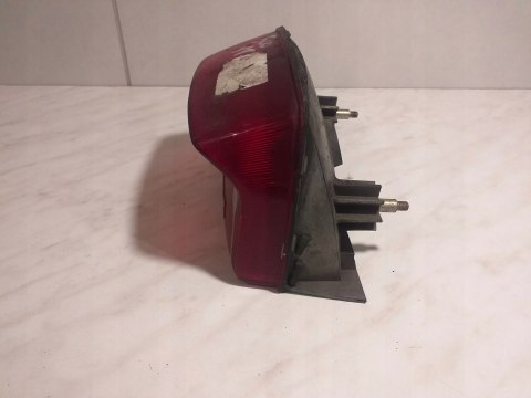 LAMPA TYŁ TYLNA HONDA VT 500 E LAMPA TYŁ TYLNA HONDA VT 500 E