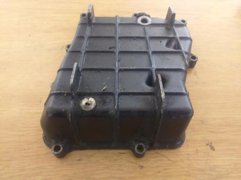 MISKA OLEJOWA OLEJU HONDA VF 750 SUPER MAGNA