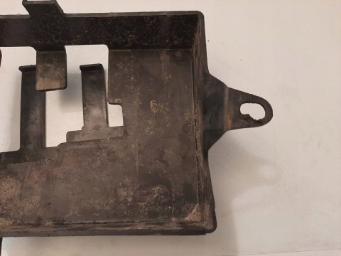 OBUDOWA AKUMULATORA SCHOWEK HONDA MAGNA VF 500 V30