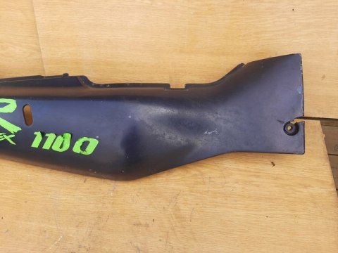 OGON ZADUPEK OWIEWKA PRAWA SUZUKI GSX R 1100 OGON ZADUPEK OWIEWKA PRAWA SUZUKI GSX R 1100