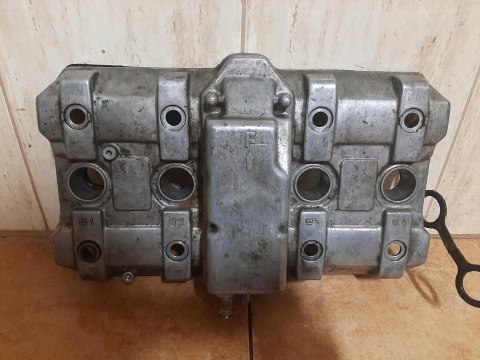 POKRYWA ZAWORÓW HONDA CBR 1000F