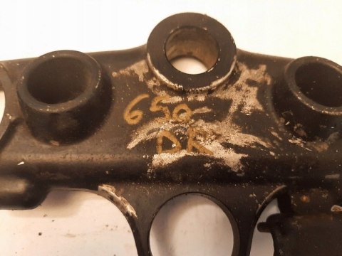 PÓŁKA GÓRNA ZAWIESZENIA SUZUKI DR 650 PÓŁKA GÓRNA ZAWIESZENIA SUZUKI DR 650