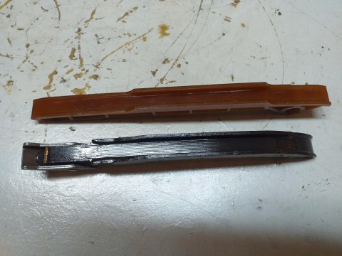 ŚLIZGI ŁĄŃCUSZKA HONDA CB 600 PC25E HORNET