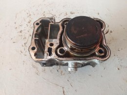 CYLINDER TŁOK HONDA NTV 650