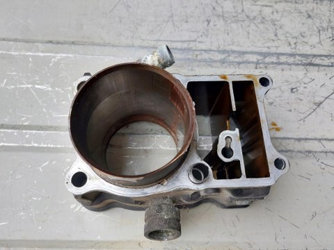 CYLINDER + TŁOK KPL HONDA NTV 650 RC33E CYLINDER + TŁOK KPL HONDA NTV 650 RC33E