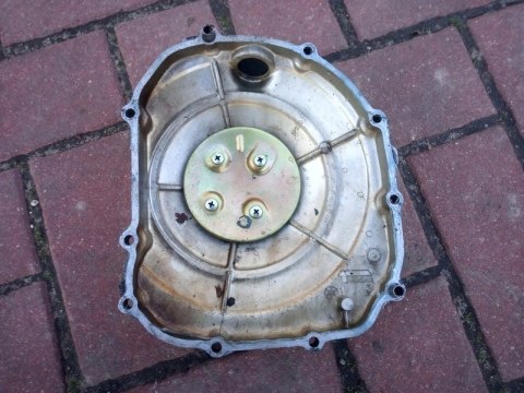 DEKIEL POKRYWA KAPA YAMAHA FZR 600 3HE