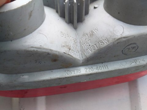 LAMPA TYŁ TYLNA KAWASAKI ZZR 600 LAMPA TYŁ TYLNA KAWASAKI ZZR 600