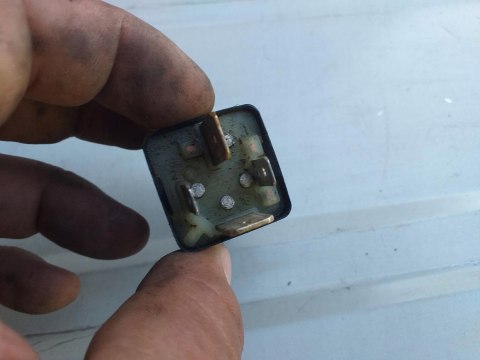 PRZEKAŹNIK PRZERYWACZ DERBI VAMOS 50