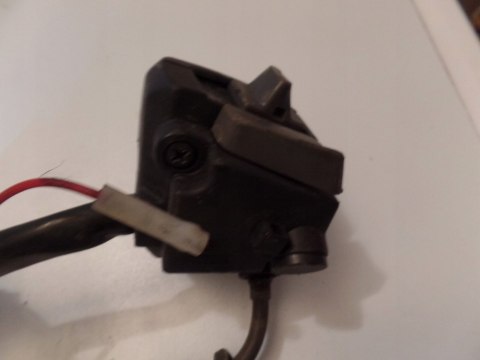 PRZEŁĄCZNIK PRAWY APRILIA PEGASO STRADA