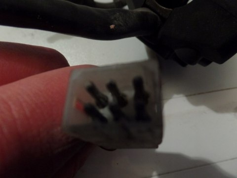 PRZEŁĄCZNIK PRAWY APRILIA PEGASO STRADA