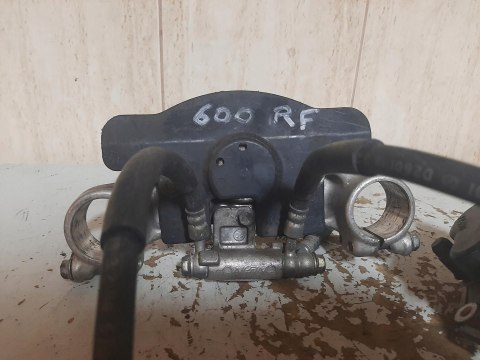 SZTYCA PÓŁKA DOLNA ZACISK HAMULCOWY SUZUKI RF 600 SZTYCA PÓŁKA DOLNA ZACISK HAMULCOWY SUZUKI RF 600