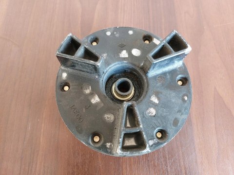 ZABIERAK YAMAHA FZR 600 3HE