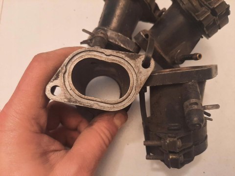 KRÓCIEĆ SSĄCY KRÓĆCE YAMAHA XTZ 750 CENA ZA SZTUKE KRÓCIEĆ SSĄCY KRÓĆCE YAMAHA XTZ 750 CENA ZA SZTUKE
