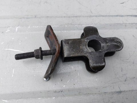 NACIĄG NAPINACZ ŁAŃCUCHA SUZUKI GSX-F 600 GSX 600F NACIĄG NAPINACZ ŁAŃCUCHA SUZUKI GSX-F 600 GSX 600F
