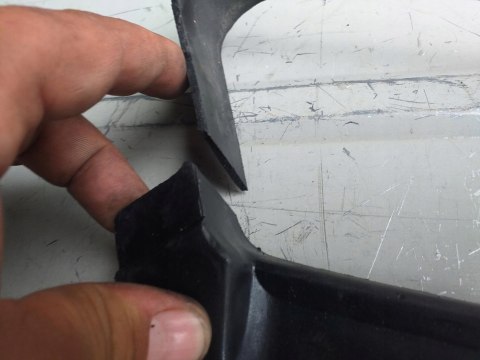 OSŁONA OWIEWKA PLASTIK KAWASAKI GTR 1000 OSŁONA OWIEWKA PLASTIK KAWASAKI GTR 1000