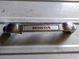 OSŁONA PÓŁKI DOLNEJ HONDA VT 700 SHADOW