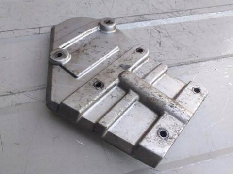 POKRYWA ROZRZĄDU DEKIEL KAWASAKI ZX6R