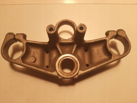 PÓŁKA GÓRNA YAMAHA TDR 125 XJ600 PÓŁKA GÓRNA YAMAHA TDR 125 XJ600