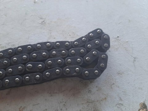 ŁAŃCUSZEK POMPY OLEJU KAWASAKI GPZ 500