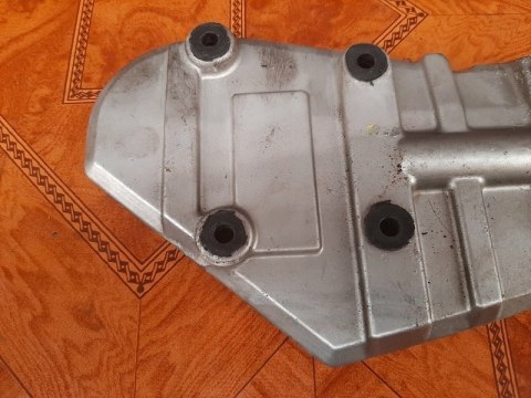 POKRYWA ROZRZĄDU DEKIEL KAWASAKI ZX6R NINJA 95-98 POKRYWA ROZRZĄDU DEKIEL KAWASAKI ZX6R NINJA 95-98