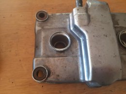 POKRYWA ZAWORÓW GŁOWICY HONDA CB 500 PC26E