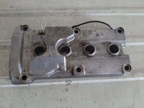 POKRYWA ZAWORÓW GŁOWICY HONDA CBR 600F