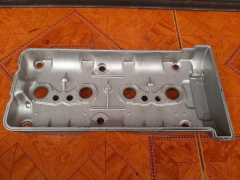 POKRYWA ZAWORÓW GŁOWICY KAWASAKI ZX6R NINJA 95-98