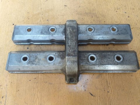 POKRYWA ZAWORÓW GŁOWICY YAMAHA FZR 500 3HJ