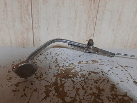 DŹWIGNIA HAMULCA TYŁ CIĘGNO YAMAHA 125 SR DŹWIGNIA HAMULCA TYŁ CIĘGNO YAMAHA 125 SR