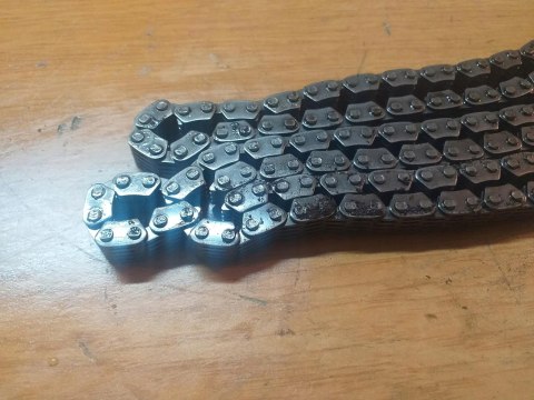 ŁAŃCUSZEK ROZRZADU HONDA VF 750C SUPER MAGNA